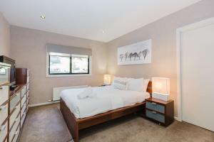 10 Kanangra House - 1-10 Kanangra Crescent