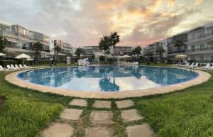 Nice Apartment in Blanca Beach - 3hvězdičkové hotely ve městě Sidi Rahal