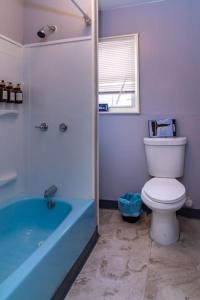 Modern4BR KingBeds 5Min Niagara Falls Free Parking