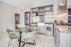 Urban Oasis Apartments at The Median