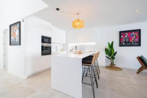 Luxury House Chaparral Golf E48 by AORA STAY