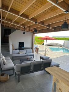 Villas Entre Terre et Mer 12 Personnes Espace Piscine chauffee : photos des chambres