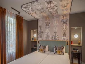 Prestige Twin Room room in Hotel Louison
