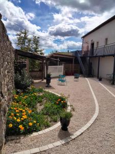 Maisons d'hotes La Grange de Sabatas : photos des chambres