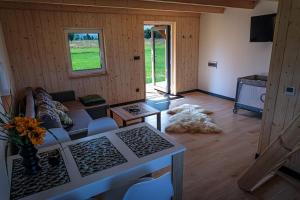 Domki u Anitki i Nikosia