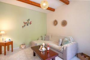 Vasiliki Town House