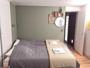 Maisons de vacances Mas provencal cosy avec piscine dans le Sud ! : Maison 3 Chambres