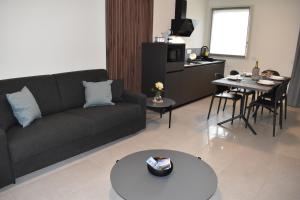 Baia delle Rose Via Roma 111