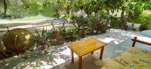 MAKIS STUDIOS KATELIOS