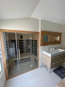 Maisons de vacances La Cigale - Maison (8 pers) au Lac de Lacanau : photos des chambres