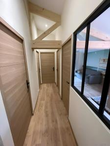 Maisons de vacances La Cigale - Maison (8 pers) au Lac de Lacanau : photos des chambres