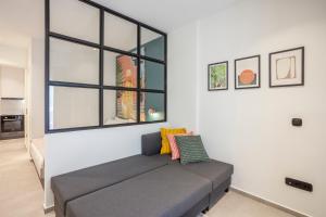 Mazi Rooms Charilaou 2,1