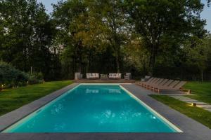 Villa del Nonno, Luxury Tuscan Farmhouse with Pool