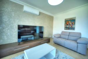 Fort Cambridge Apartments