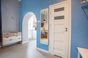 Smart Old Town Apartment