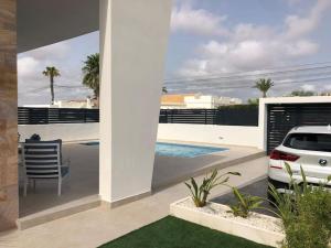 Moderne luksus villa i Torrevieja Alicante