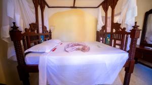 Tembo Beach Apartments