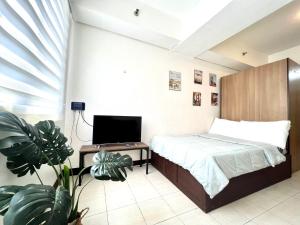 City center + walk in closet