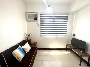 City center + walk in closet