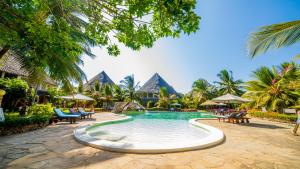 Tembo Oceanic Apartments