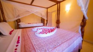 Tembo Oceanic Apartments