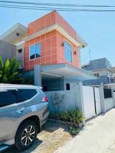 Elyu Villa with Pool & Parking