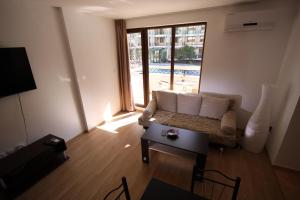 Golden Dunes Primorsko Apartments