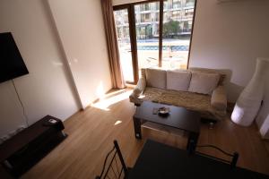 Golden Dunes Primorsko Apartments