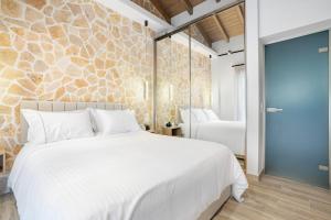 SoHa luxury house
