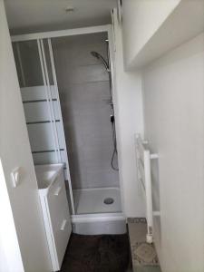 Appartements Cosy Studio proche de Paris et des aeroport d'Orly et Charle de Degaules : photos des chambres