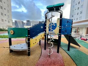 Avida, IT Park Studio