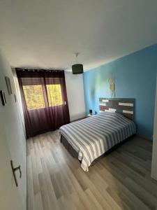 Appartements T3 de charme proche du centre : photos des chambres
