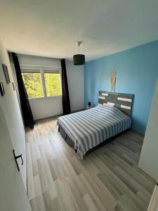 Appartements T3 de charme proche du centre : photos des chambres