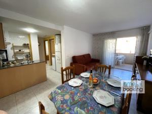 Sol Cambrils Apartment, climatizado, parking y piscina