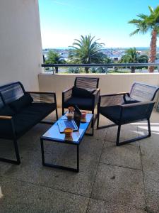 studio rdc avec terrasse et parking privé