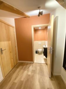Maisons de vacances Chambre 1 ,du Goutay : photos des chambres