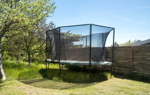 4 Bedroom Cozy Home In Sjællands Odde