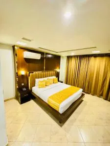 Bling International Hotel Multan - Multan