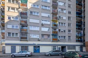 Convenient City Stay