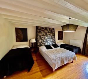 Villas Hambye-ance Nature 28pers spa finlandais billard : photos des chambres