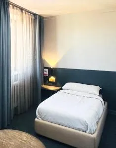 Destiny Hotel - Hotont