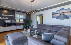 4 Bedroom Pet Friendly Home In Vodnjan 