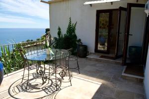 Villas Petit coin de Paradis a cote de Monaco : photos des chambres