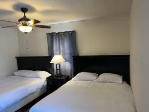 Prime Location Amazing Unit Close to Downtown - 2 queen beds