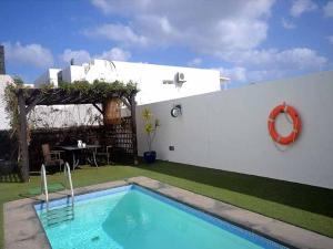 Awesome Puerto Del Carmen Villa 3 Bedrooms Villa Tacataca Pool Table