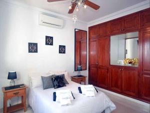 Awesome Puerto Del Carmen Villa 3 Bedrooms Villa Tacataca Pool Table