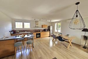 Appartements Le Belvedere + Clim + Exterieur + Parking Gratuit : photos des chambres