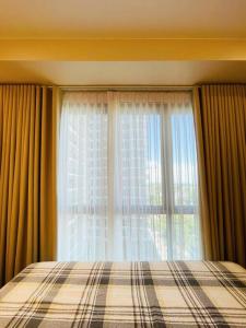 10 Luxurious King Suite