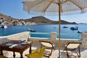 SALT RETREAT - Seafront Villa