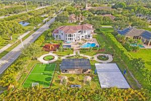 Luxury 8-BR with Pool Basketball Volleyball - Ubytování bez kategorie ve městě Plantation